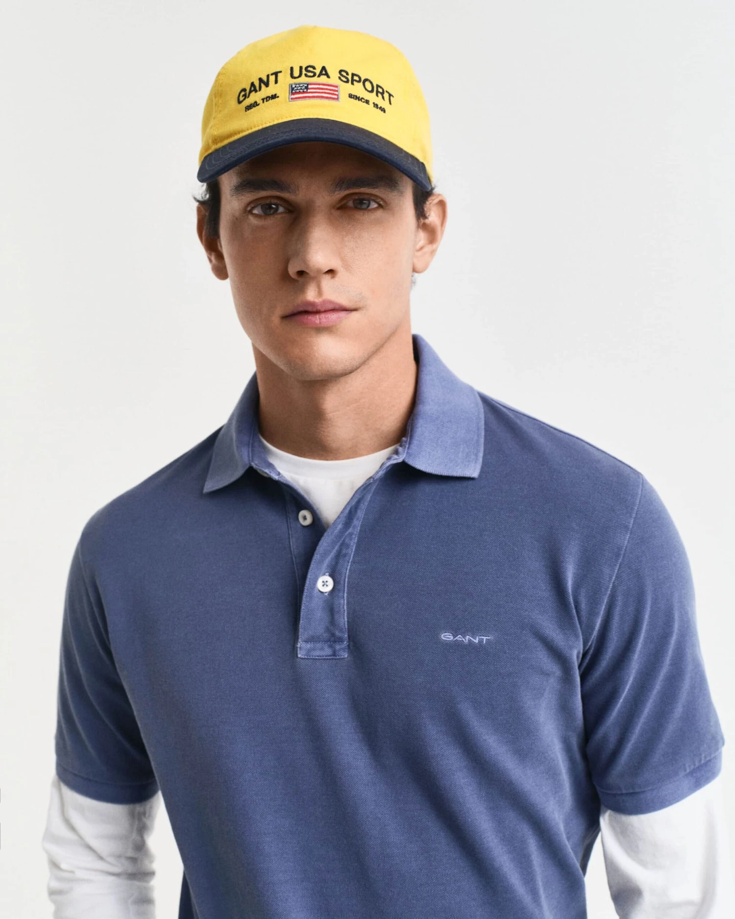 GANT Mens Sunfaded Pique Polo Shirt Dusty Navy 6 GANT Mens Sunfaded Pique Polo Shirt Dusty Navy - Image 4