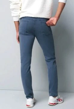 Meyer M5 Cotton Twill Slim Fit Jeans 2-6188/18 Blue -Casa Moda Store meyer m5 cotton twill slim fit jeans 2 6188 18 blue northern ireland belfast lisburn 868