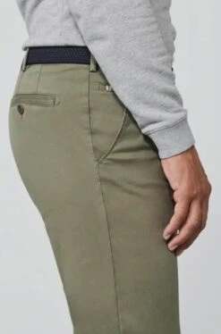 Meyer Men's Chino Trousers Roma 9-3001-26 Green -Casa Moda Store meyer mens chino trousers roma 9 3001 26 green northern ireland belfast lisburn 882