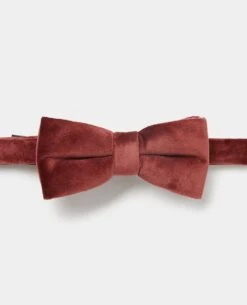 Remus Uomo Velvet Bow Tie Red