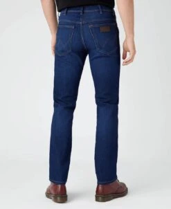 Wrangler Men's Jeans Texas 821 Authentic Straight Leg Stretch In Comfort Zone Blue -Casa Moda Store wrangler mens jeans texas 821 authentic straight leg stretch in comfort zone blue 471